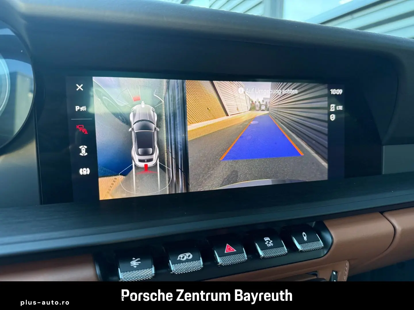 PORSCHE 992 911 Carrera 4 GTS Cabriolet MANUFAKTUR-LEDER