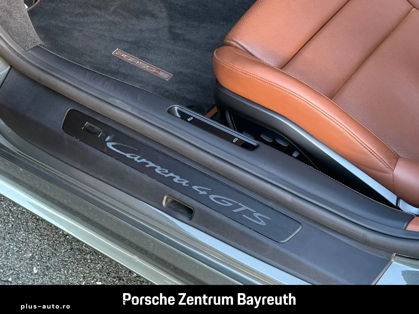 PORSCHE 992 911 Carrera 4 GTS Cabriolet MANUFAKTUR-LEDER