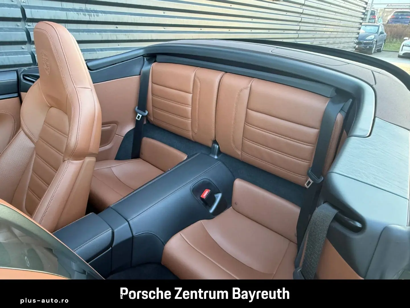 PORSCHE 992 911 Carrera 4 GTS Cabriolet MANUFAKTUR-LEDER