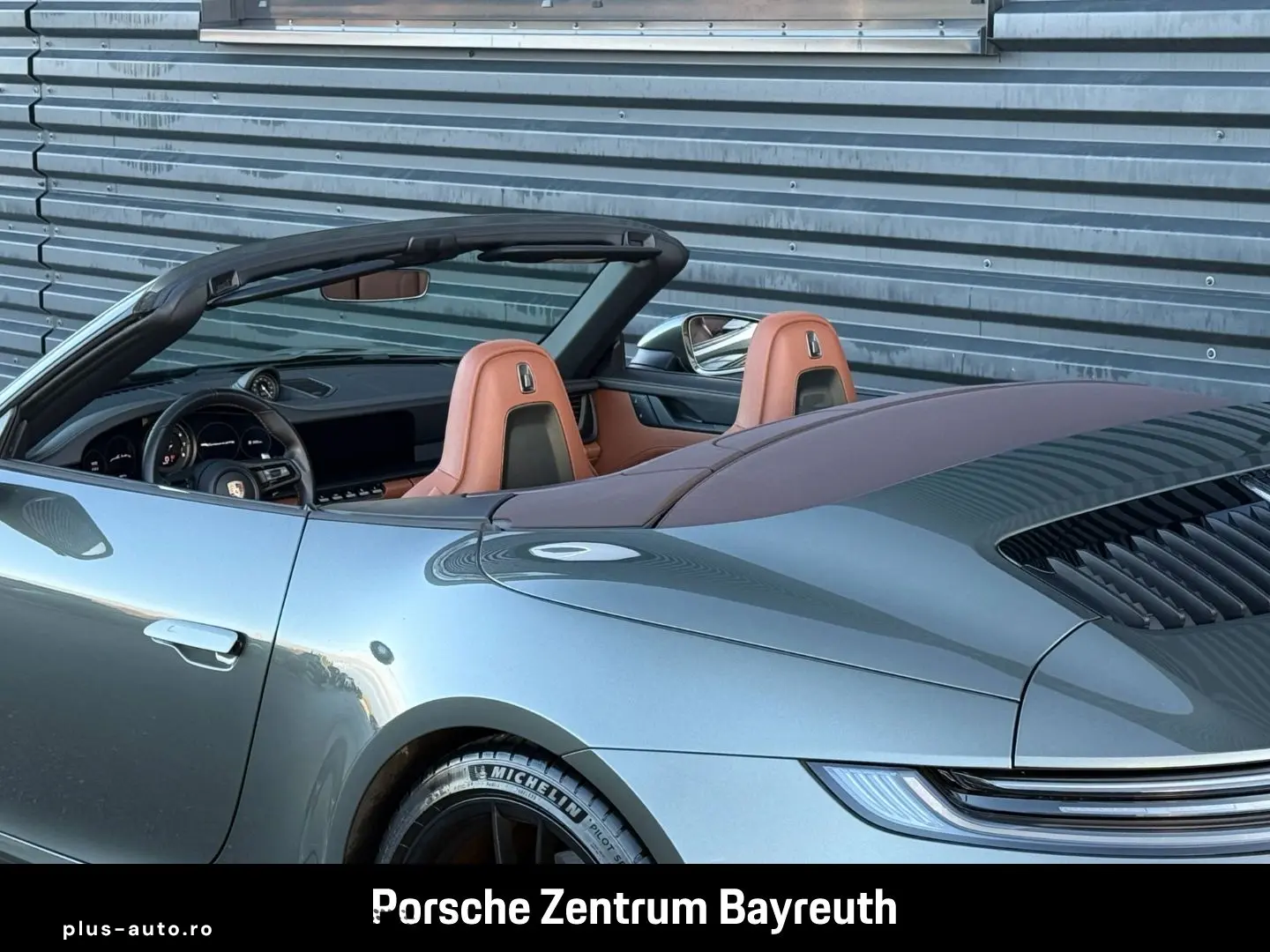 PORSCHE 992 911 Carrera 4 GTS Cabriolet MANUFAKTUR-LEDER