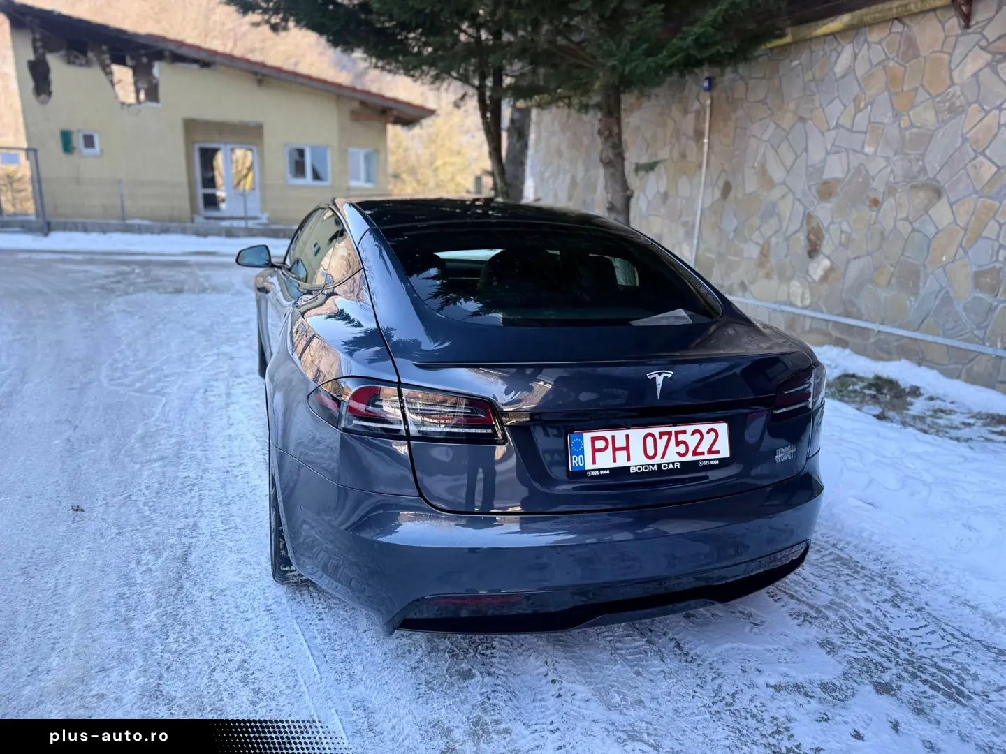 TESLA MODEL S PLAID -1020 CP