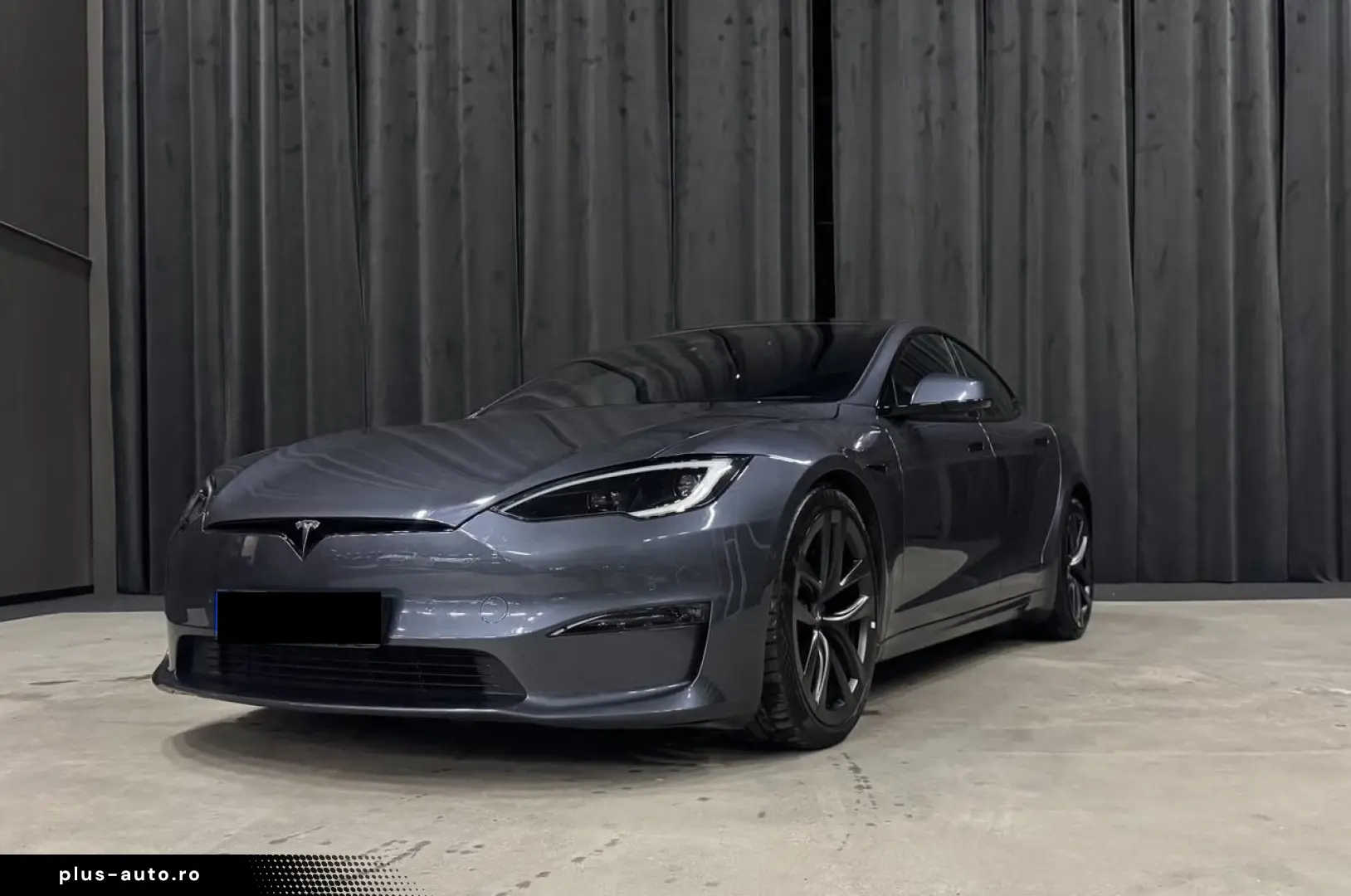 TESLA MODEL S PLAID -1020 CP