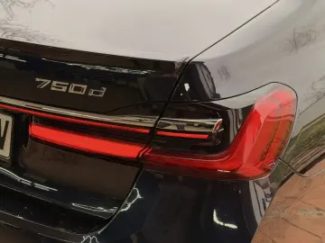 BMW Seria 7 750d xDrive