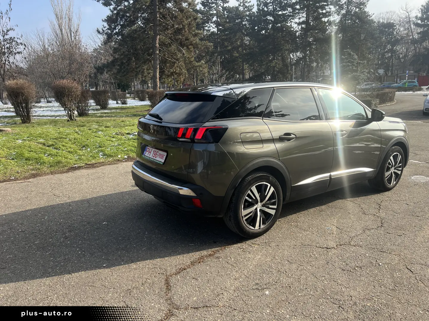 PEUGEOT 3008 1.2 Automat