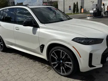 BMW X5 M60