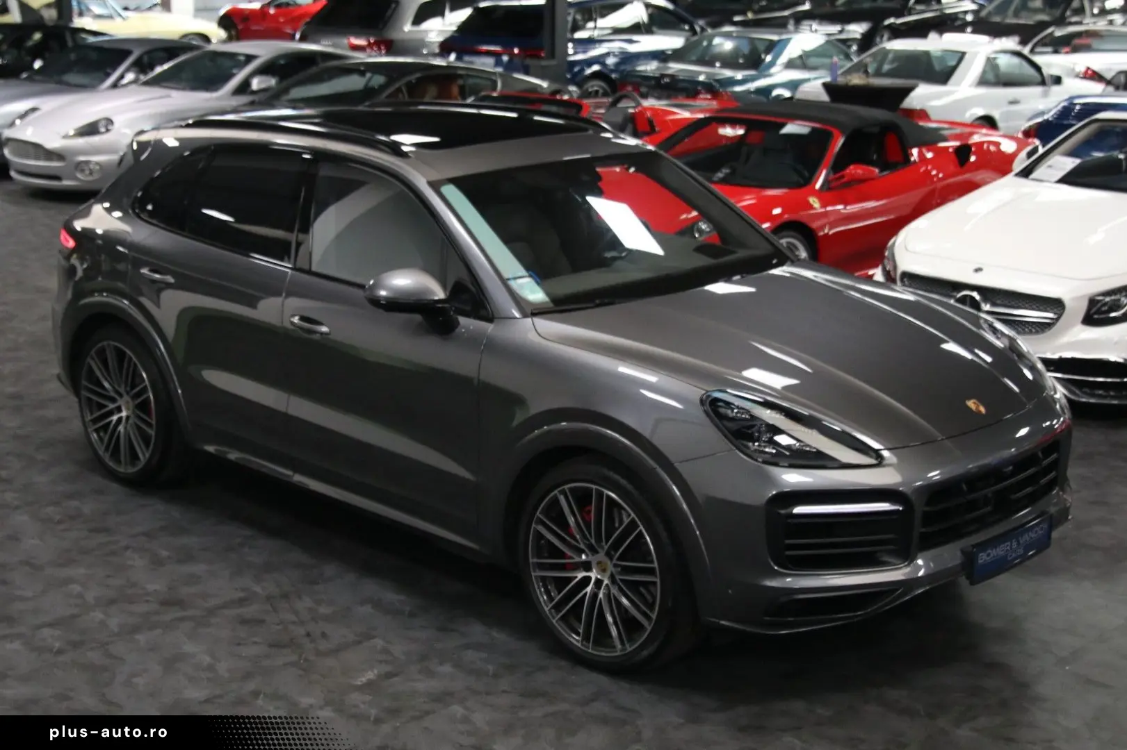 PORSCHE Cayenne GTS