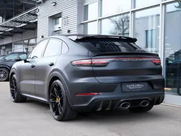 PORSCHE Cayenne Coupe Turbo GT