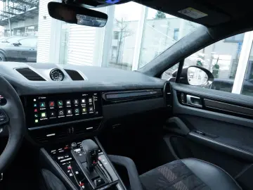 PORSCHE Cayenne Coupe Turbo GT