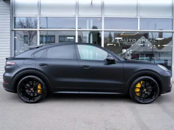 PORSCHE Cayenne Coupe Turbo GT