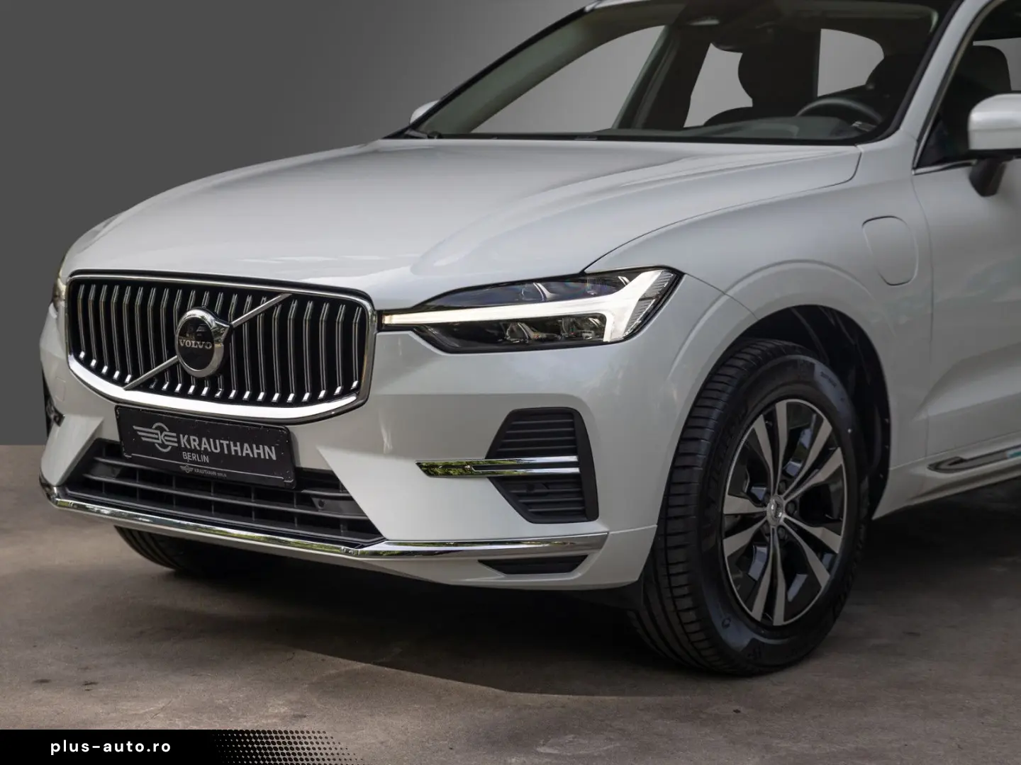VOLVO XC60 Core T6 Recharge Plug-In Hybrid AWD