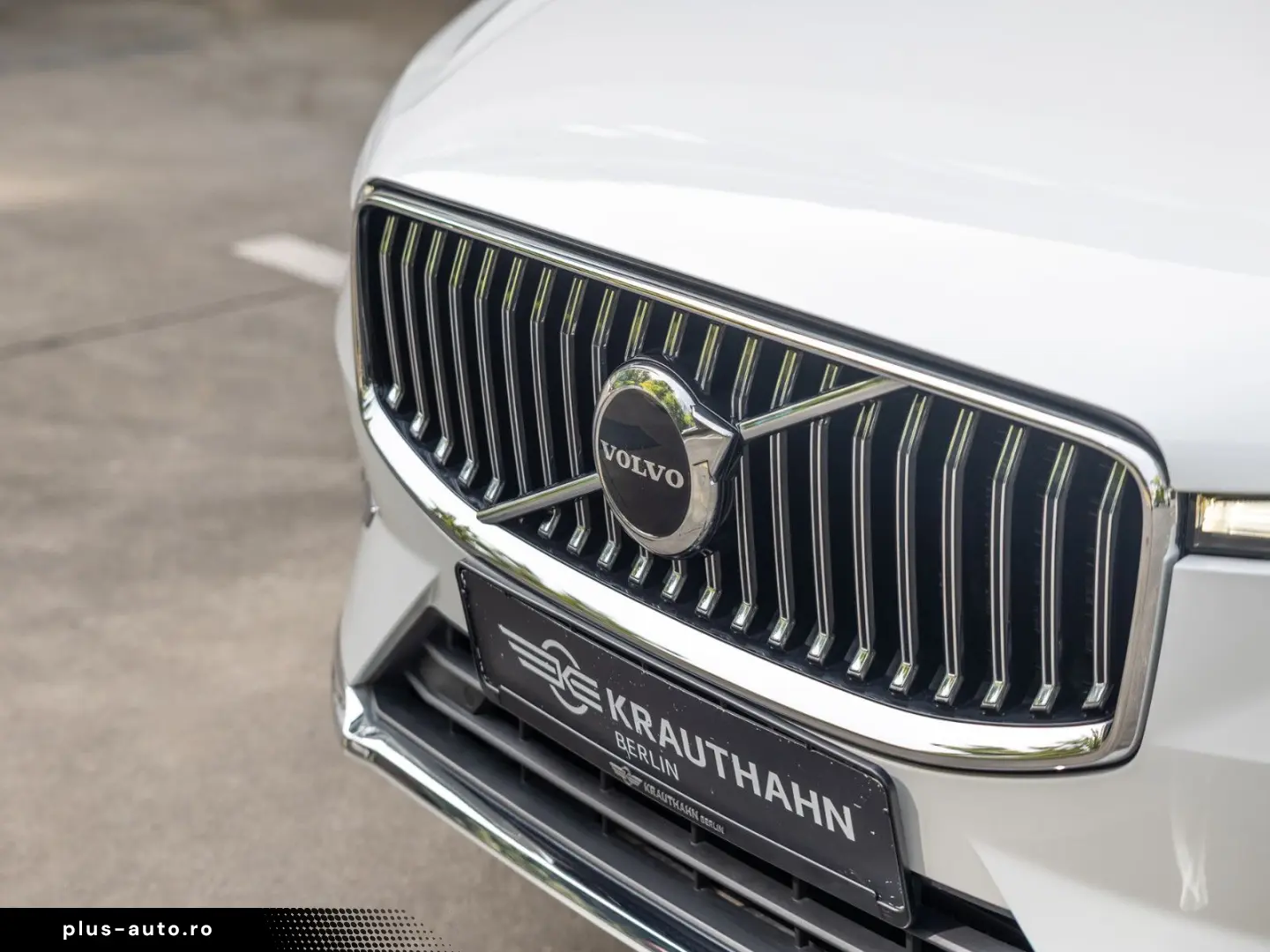 VOLVO XC60 Core T6 Recharge Plug-In Hybrid AWD