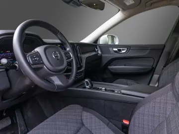 VOLVO XC60 Core T6 Recharge Plug-In Hybrid AWD