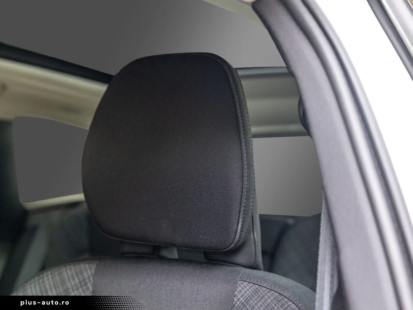 VOLVO XC60 Core T6 Recharge Plug-In Hybrid AWD