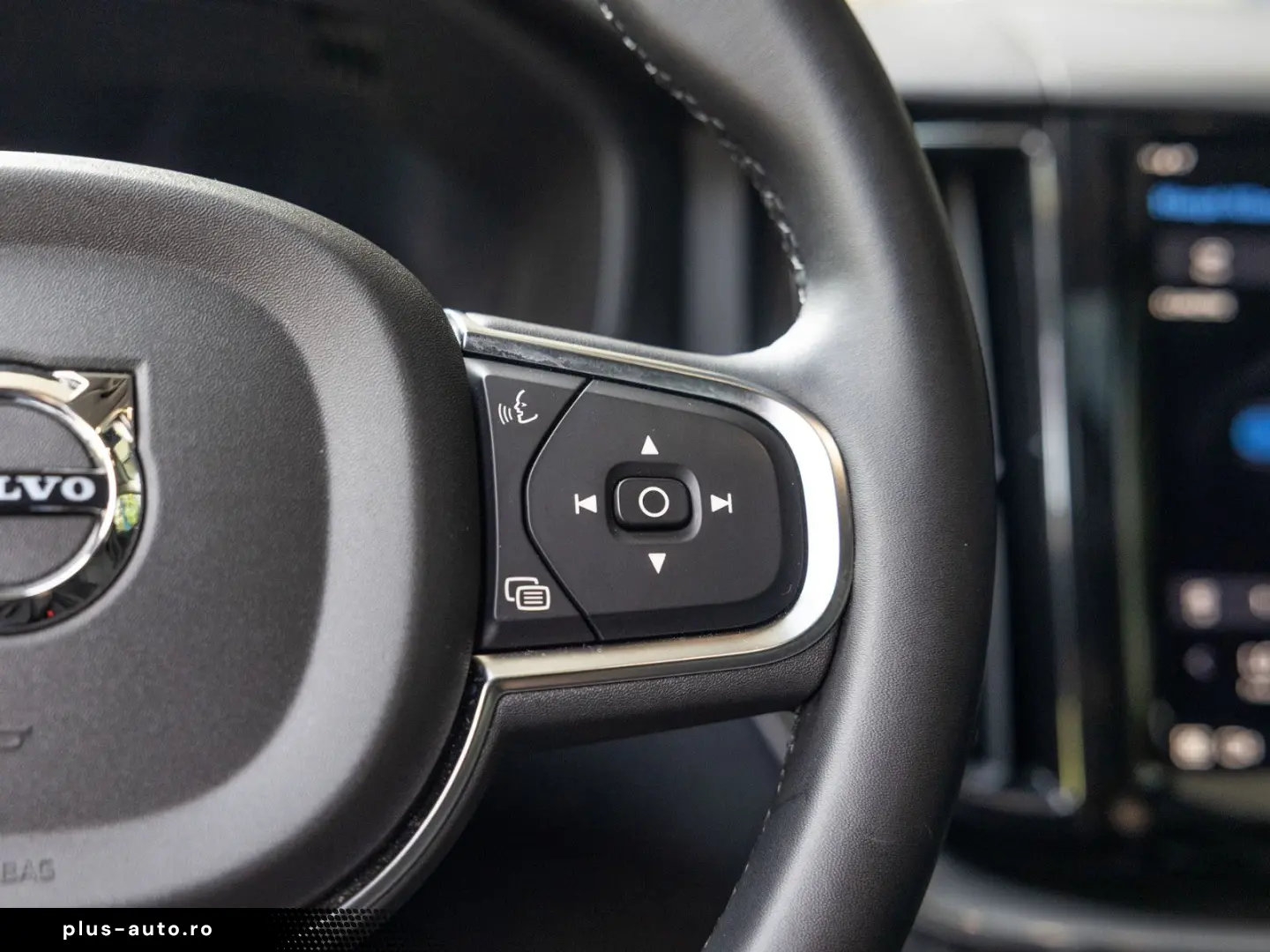 VOLVO XC60 Core T6 Recharge Plug-In Hybrid AWD