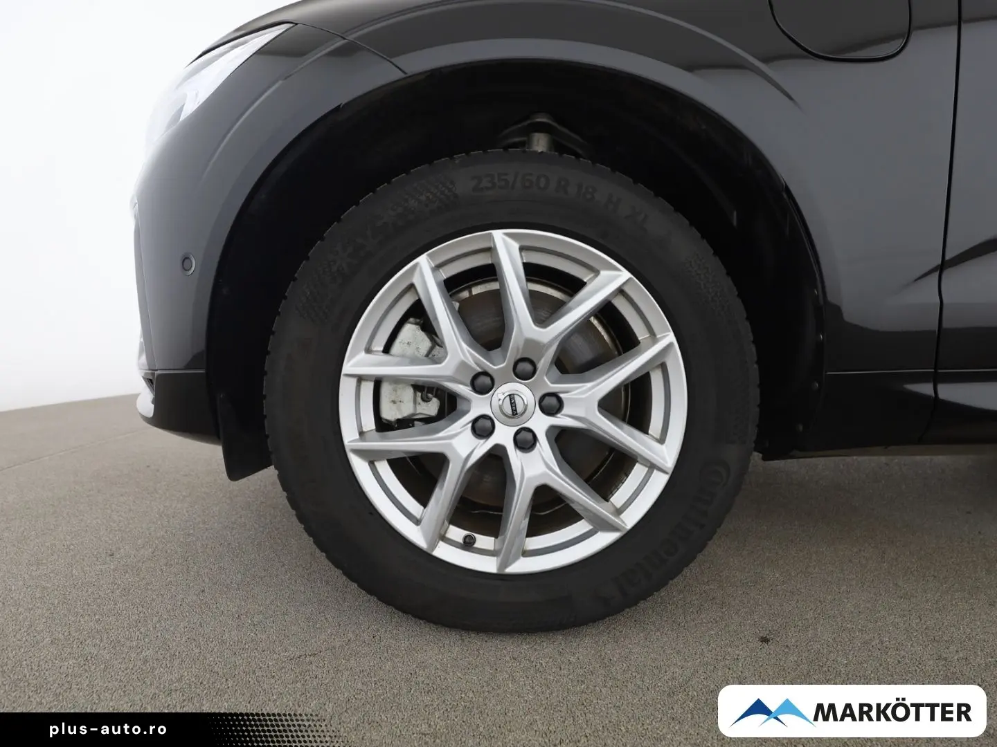 VOLVO XC60 T6 AWD Ultra Black Edition