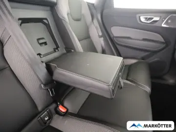 VOLVO XC60 T6 AWD Ultra Black Edition