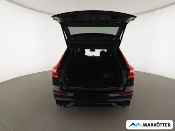 VOLVO XC60 T6 AWD Ultra Black Edition