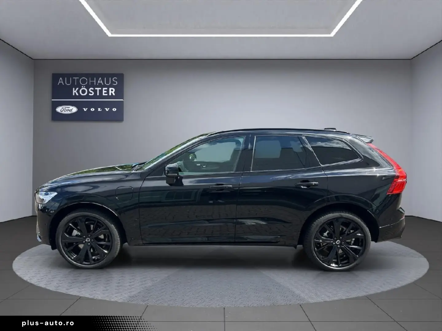 VOLVO XC60 Plus Black Edition T6 AWD