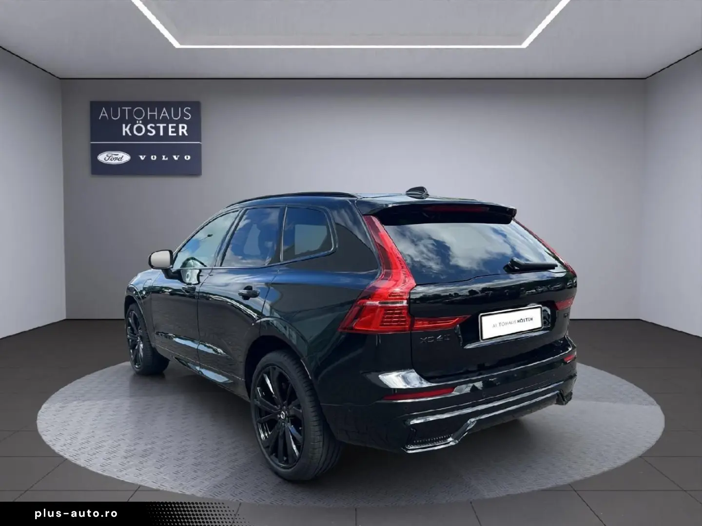 VOLVO XC60 Plus Black Edition T6 AWD