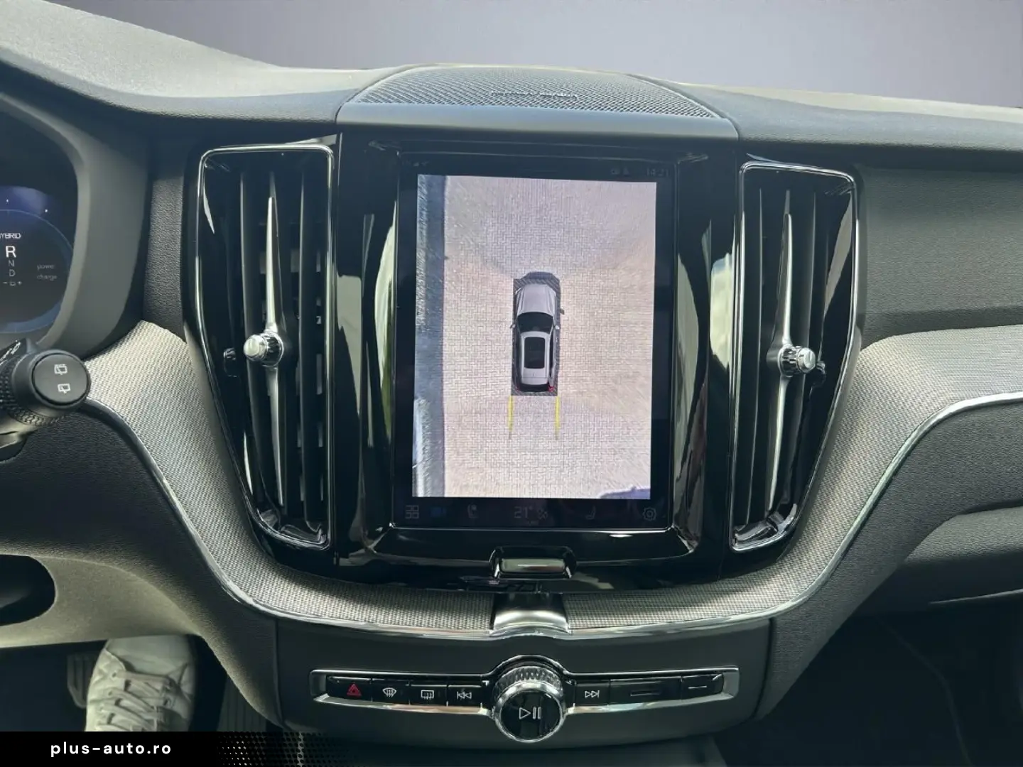 VOLVO XC60 Plus Black Edition T6 AWD