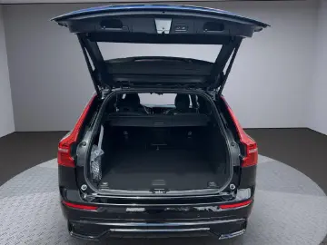 VOLVO XC60 Plus Black Edition T6 AWD