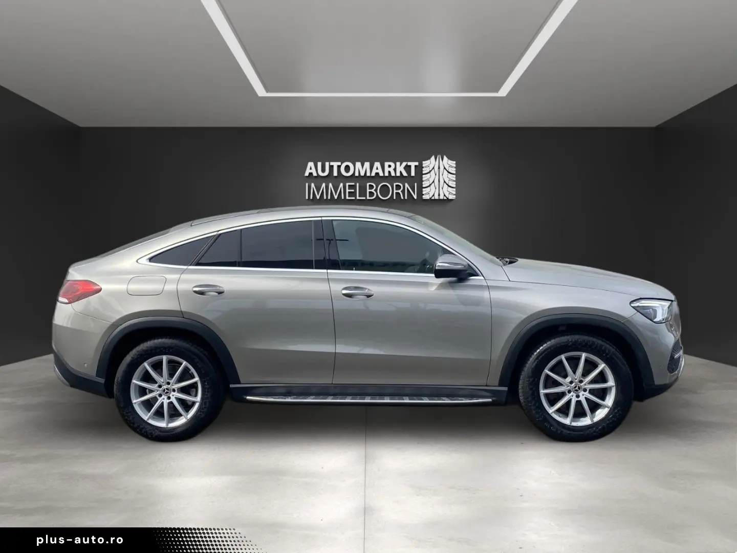 MERCEDES-BENZ GLE 350 e AMG Coupe Pano 360 HUD Distro Mubeam