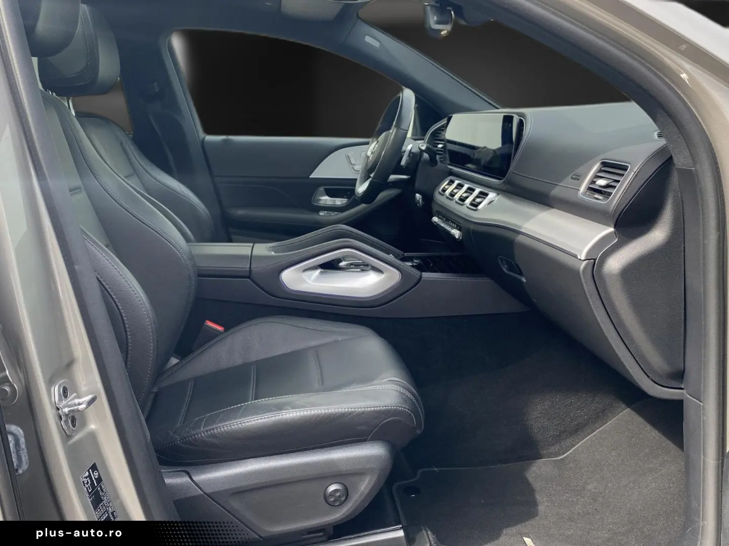 MERCEDES-BENZ GLE 350 e AMG Coupe Pano 360 HUD Distro Mubeam