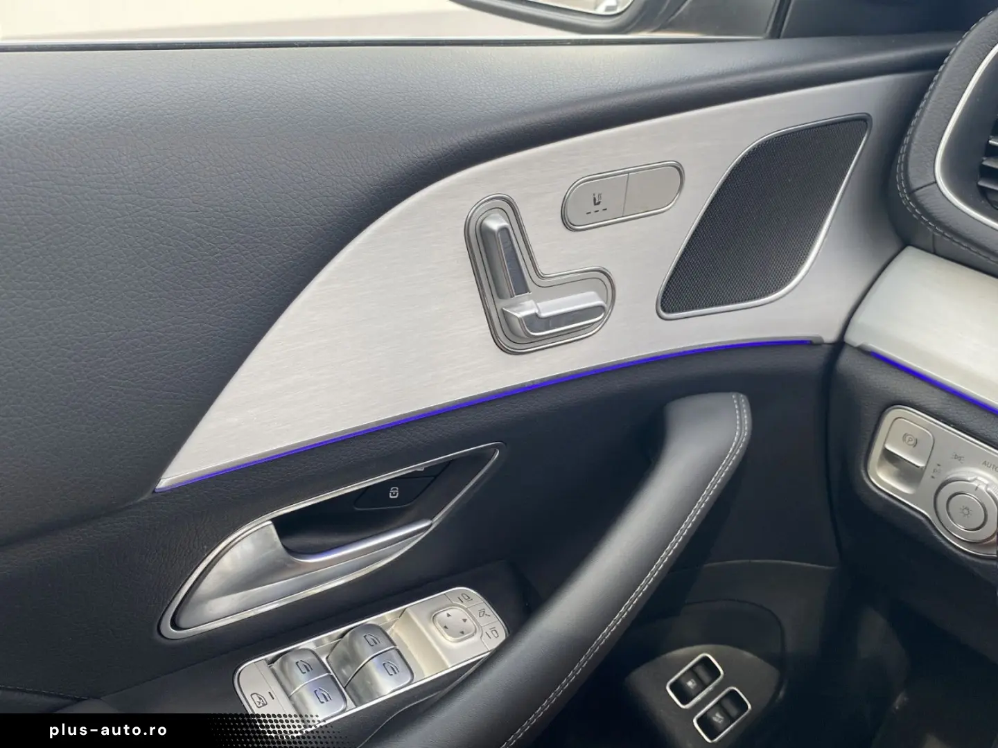 MERCEDES-BENZ GLE 350 e AMG Coupe Pano 360 HUD Distro Mubeam