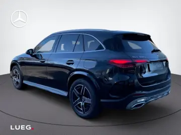 MERCEDES-BENZ GLC 300 e 4M AMG