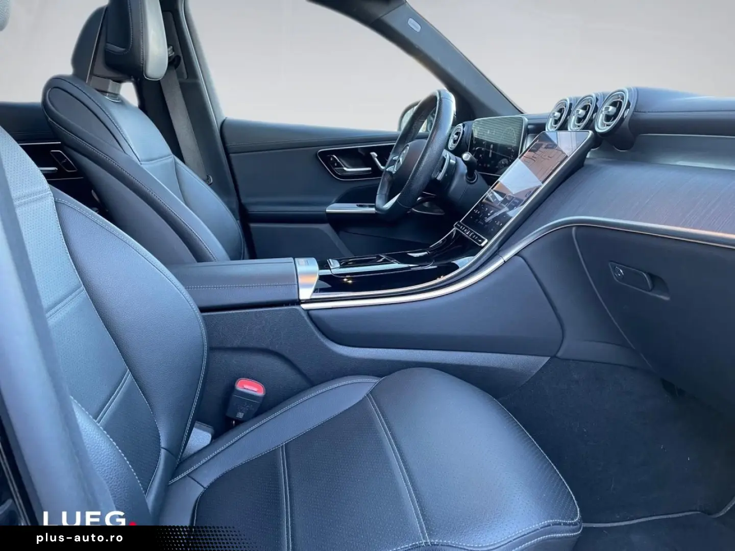 MERCEDES-BENZ GLC 300 e 4M AMG