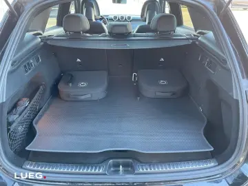 MERCEDES-BENZ GLC 300 e 4M AMG