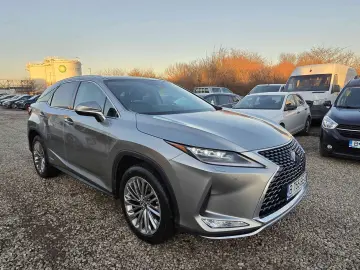 Lexus Seria RX 2022