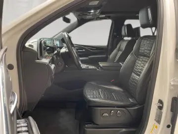 CADILLAC Escalade 6.2 V8 4WD Sport Platinum AHK Nightvisi