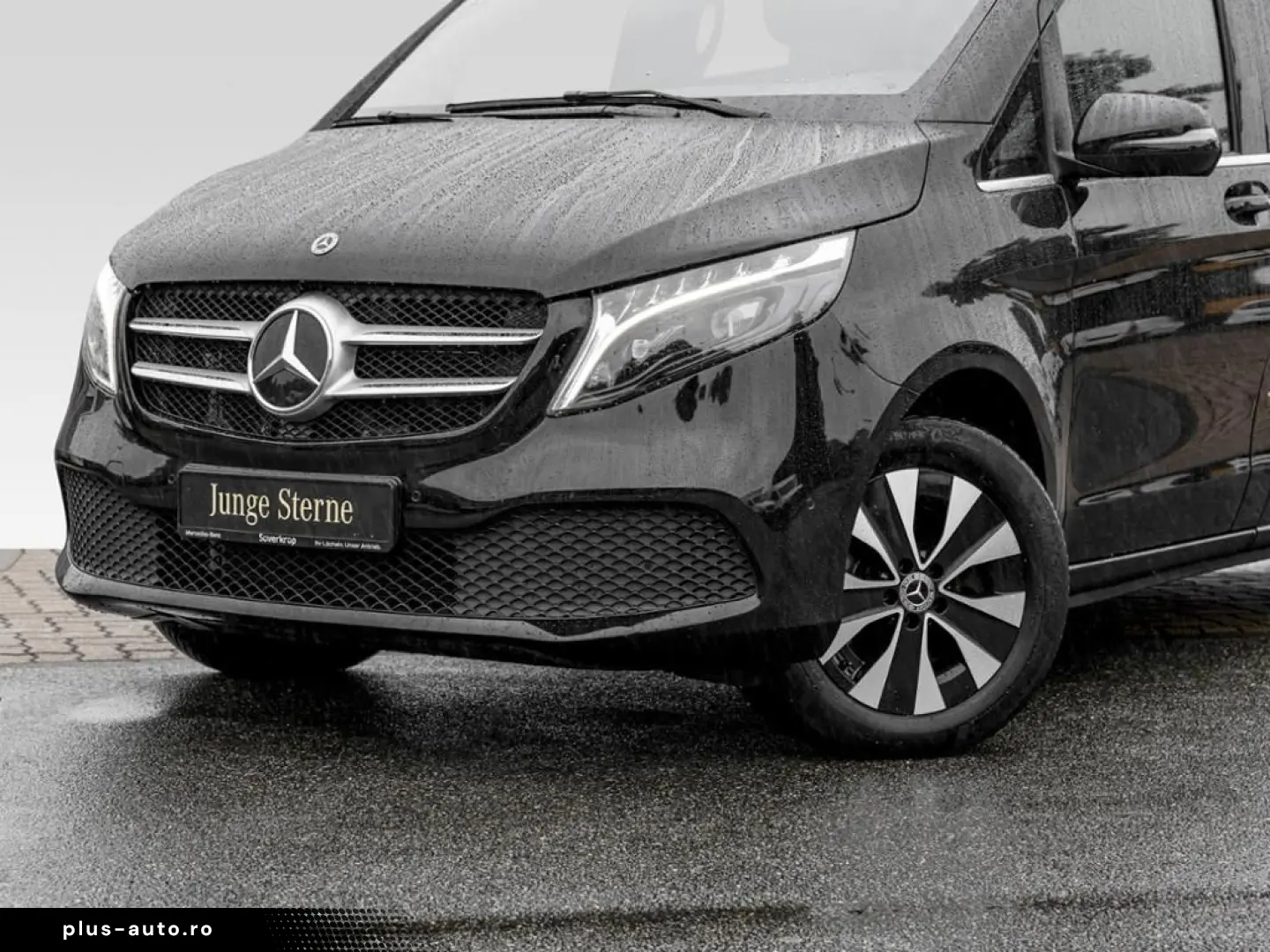 MERCEDES-BENZ V 300 4MATIC AVANTGARDE XL LED KAMERA 8SITZER