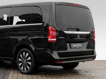 MERCEDES-BENZ V 300 4MATIC AVANTGARDE XL LED KAMERA 8SITZER