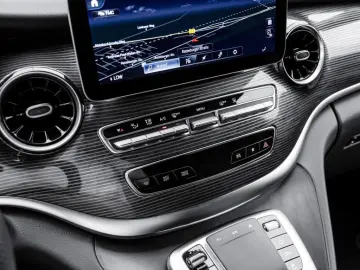 MERCEDES-BENZ V 300 4MATIC AVANTGARDE XL LED KAMERA 8SITZER