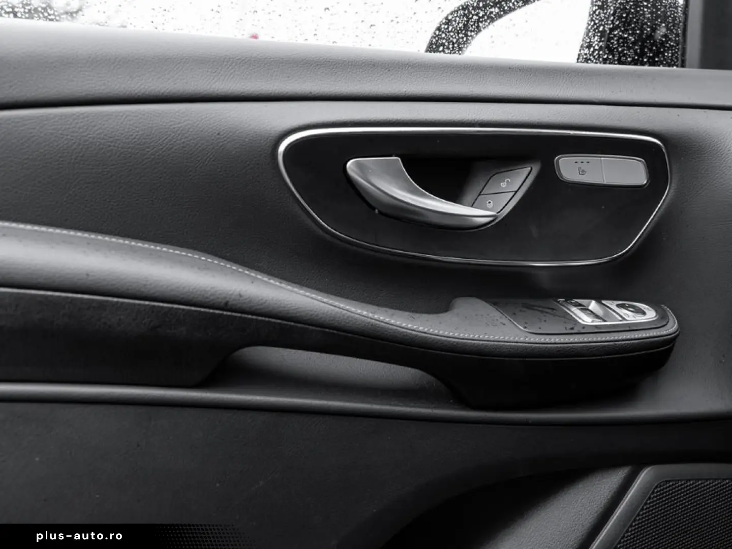 MERCEDES-BENZ V 300 4MATIC AVANTGARDE XL LED KAMERA 8SITZER