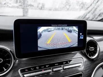 MERCEDES-BENZ V 300 4MATIC AVANTGARDE XL LED KAMERA 8SITZER