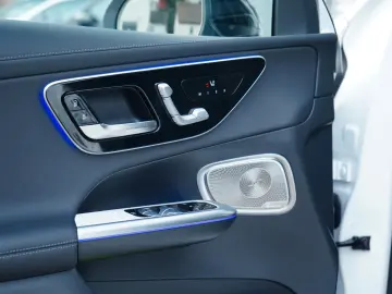 MERCEDES-BENZ GLC 200 d 4M AMG  MANUFKTR 360  DIGITA&hellip;