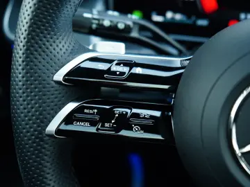 MERCEDES-BENZ GLC 200 d 4M AMG  MANUFKTR 360  DIGITA&hellip;