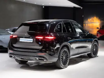 MERCEDES-BENZ GLC 300d 4Matic AMG-LINE NIGHT BURMESTER 20 LM