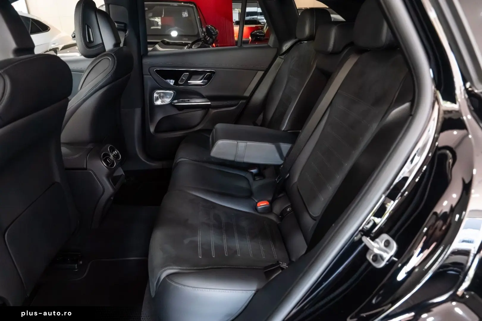 MERCEDES-BENZ GLC 300d 4Matic AMG-LINE NIGHT BURMESTER 20 LM