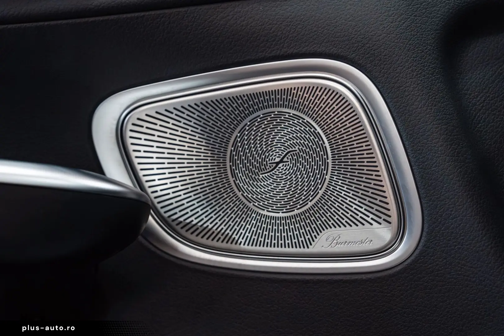 MERCEDES-BENZ GLC 300d 4Matic AMG-LINE NIGHT BURMESTER 20 LM