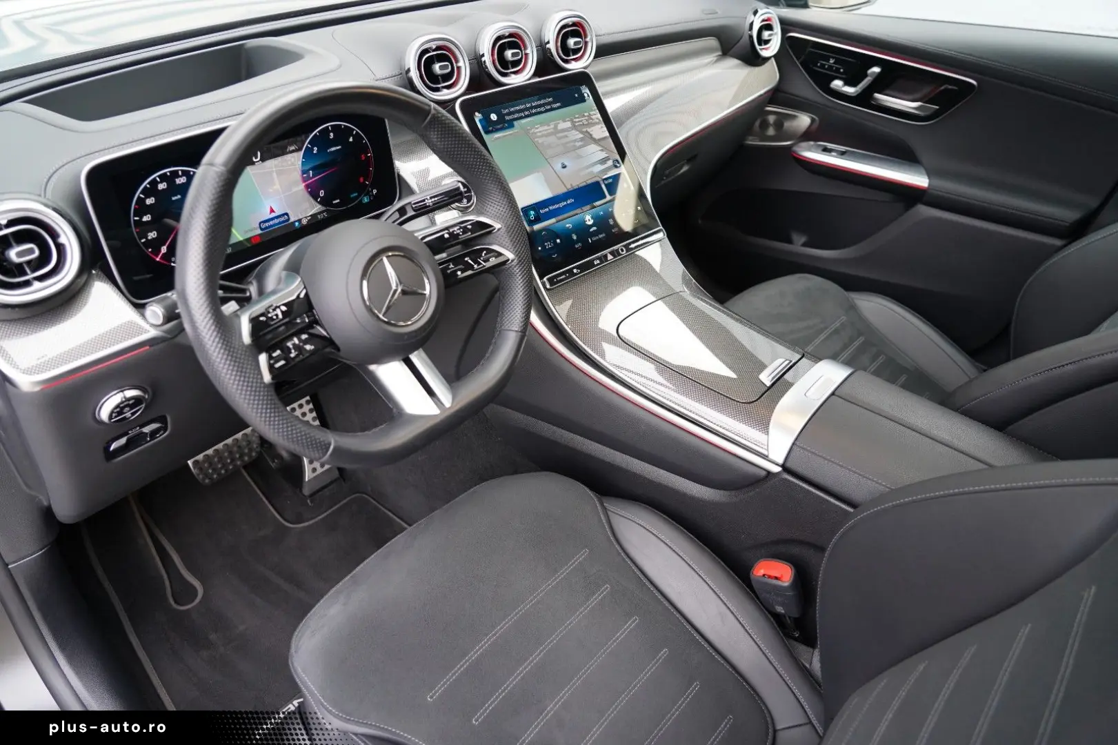 MERCEDES-BENZ GLC300d Coupe 4M AMG PREMIUM PLUS PANO DESIGNO