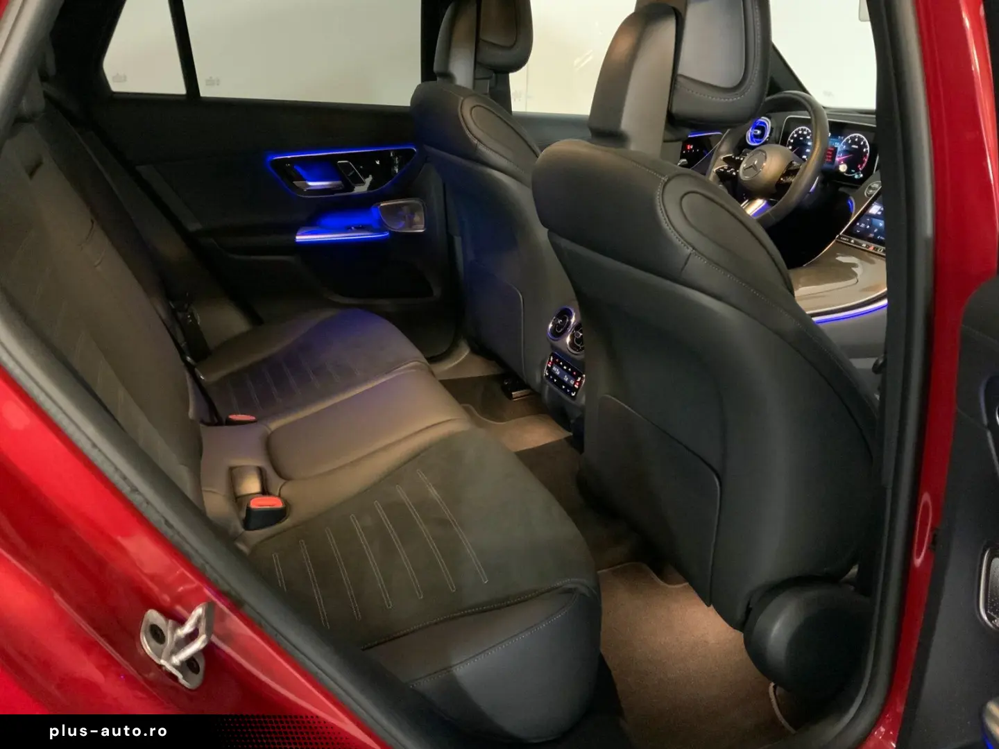 MERCEDES-BENZ GLC 300 4M Coupé AMG Night Pano Airm Burm3D