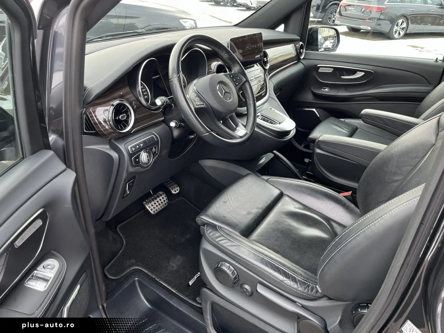 MERCEDES-BENZ V 300 d 4M Long AMG Line