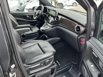 MERCEDES-BENZ V 300 d 4M Long AMG Line