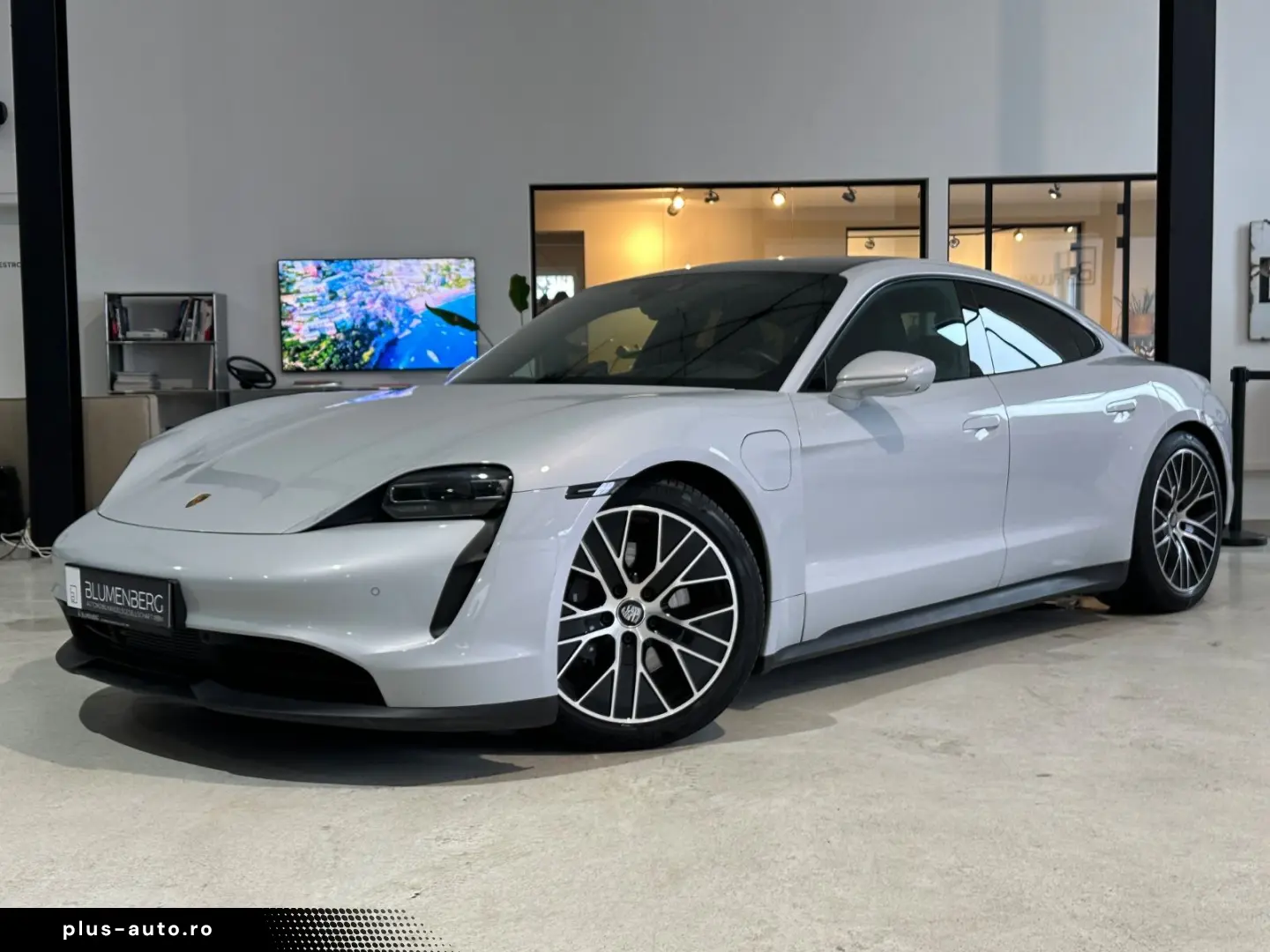 PORSCHE Taycan  Pano BOSE ACC Chrono Luft Apple Leder