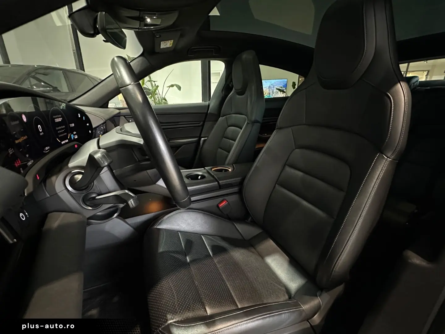 PORSCHE Taycan  Pano BOSE ACC Chrono Luft Apple Leder