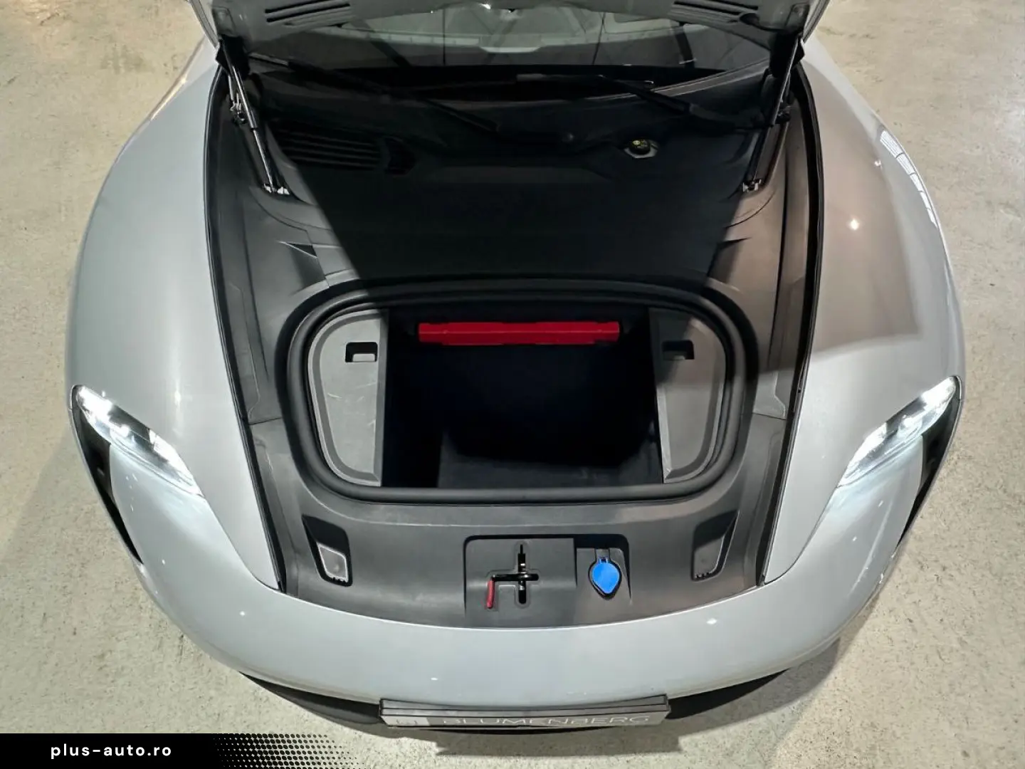 PORSCHE Taycan  Pano BOSE ACC Chrono Luft Apple Leder